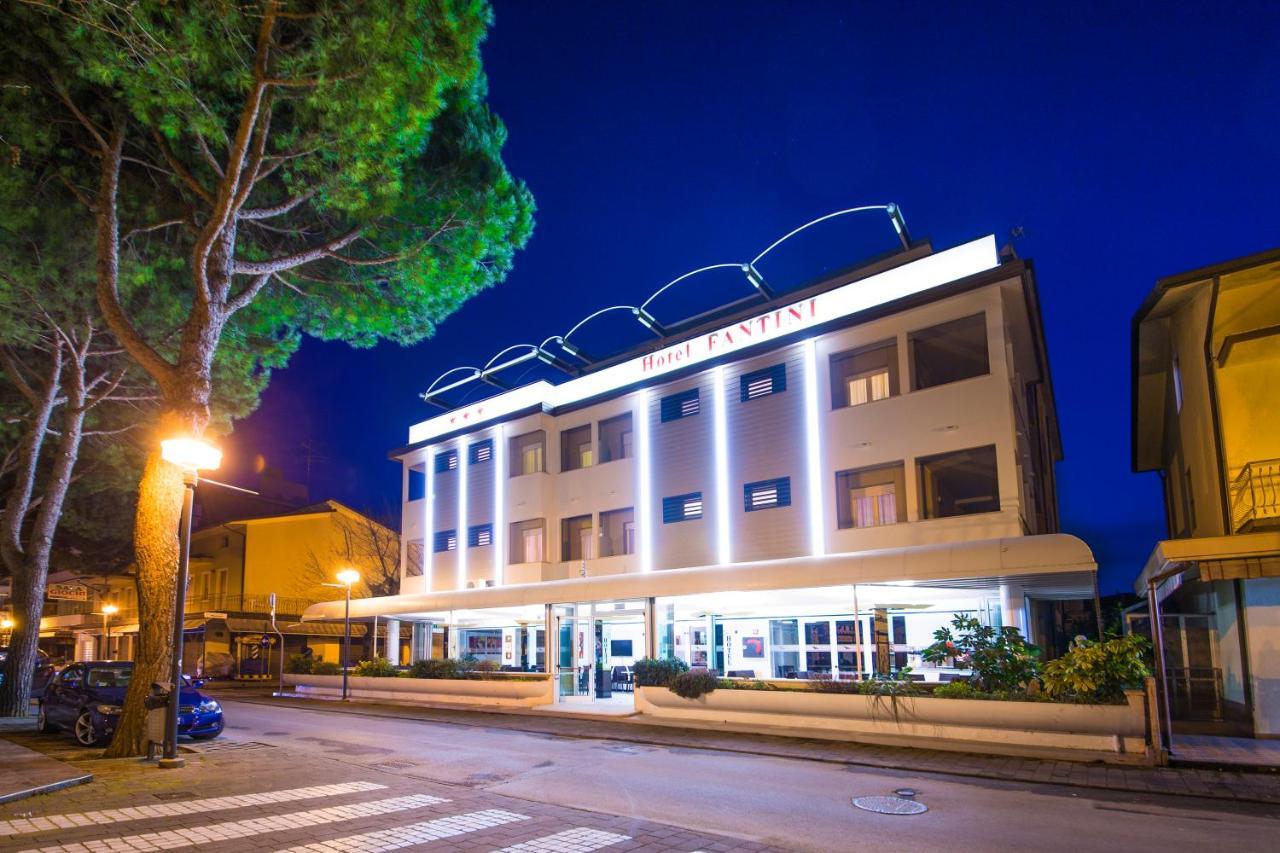 Hotel Fantini Гаттео-а-Маре Екстер'єр фото