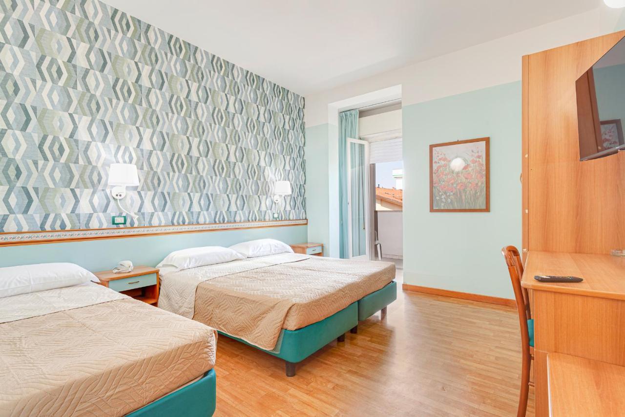 Hotel Fantini Гаттео-а-Маре Екстер'єр фото